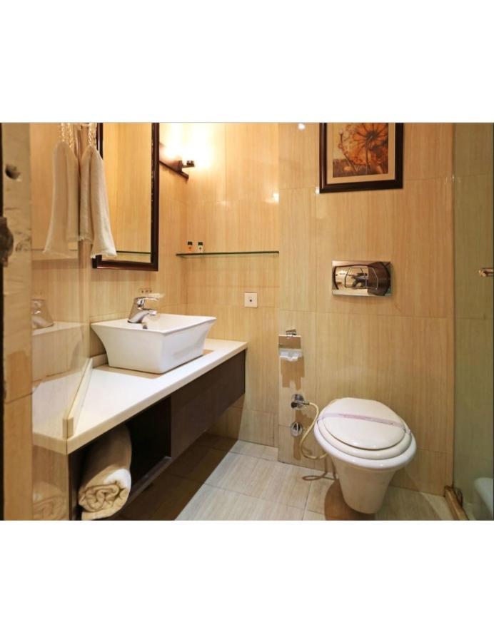 Hotel D Grand, Барели Экстерьер фото