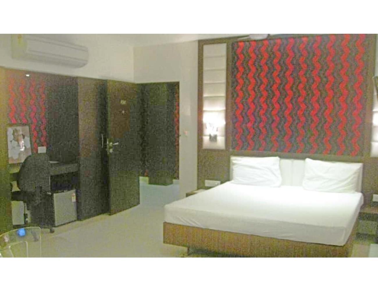 Hotel D Grand, Барели Экстерьер фото